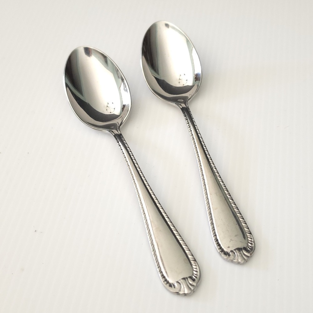 Reed & Barton DOMAIN 2 Teaspoons 18/10 Stainless Steel Flatware 6.25"